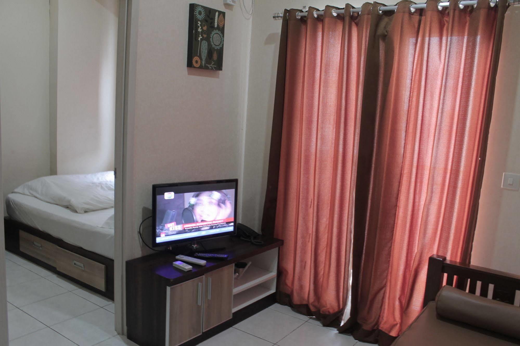 Myrooms Bekasi Exterior foto